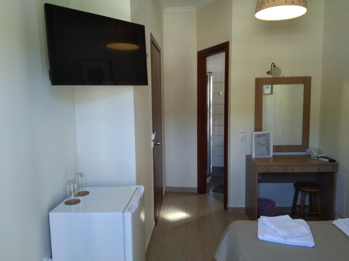 Ilios Hotel Лакка Экстерьер фото